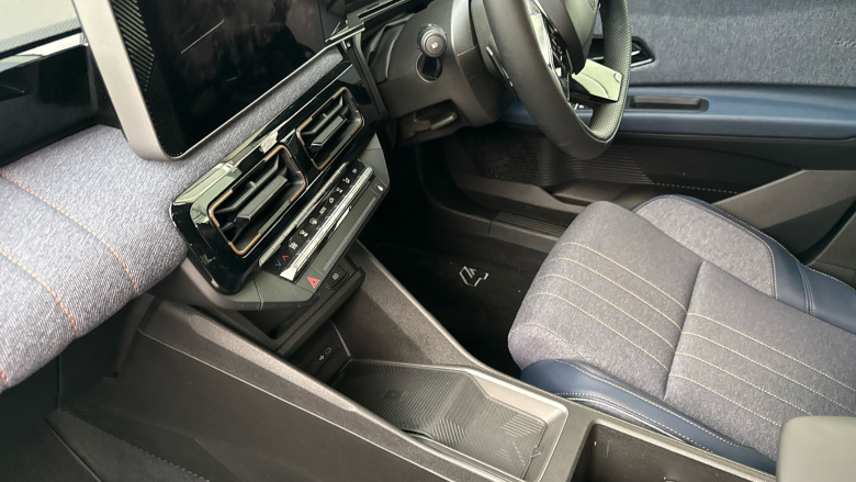 Renault 4 110kW Techno 52kWh Comfort range 5dr Auto Electric Estate